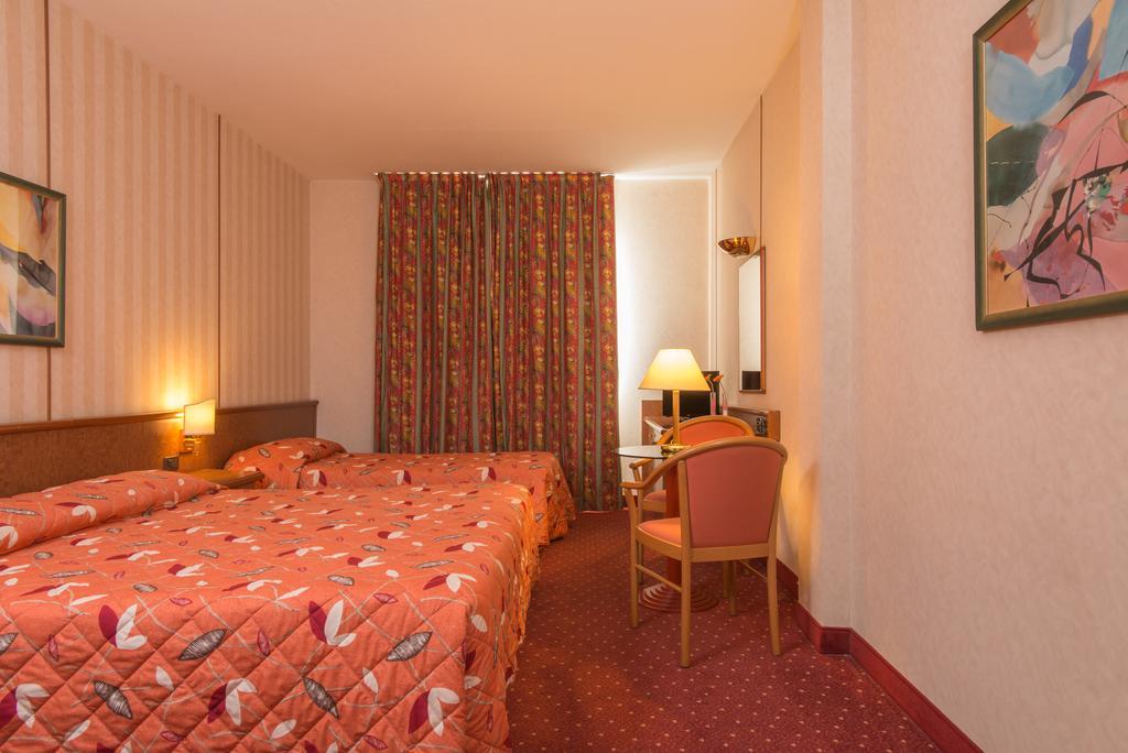 Meditur Hotel פומזיה מראה חיצוני תמונה