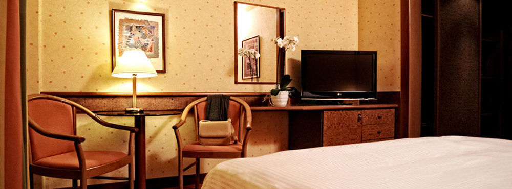 Meditur Hotel פומזיה מראה חיצוני תמונה